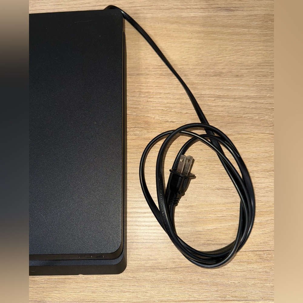 🚨 SOLD 🚨 - Picture 4 of 9